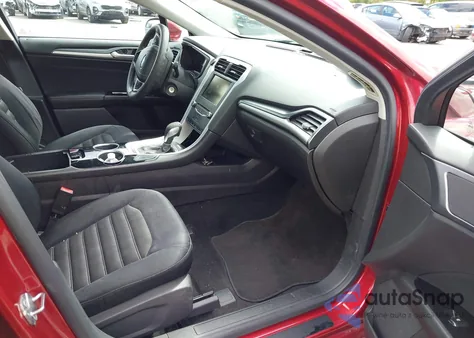 2013 Ford Fusion Se z USA, uszkodzony, nr VIN 3FA6P0HR0DR284945